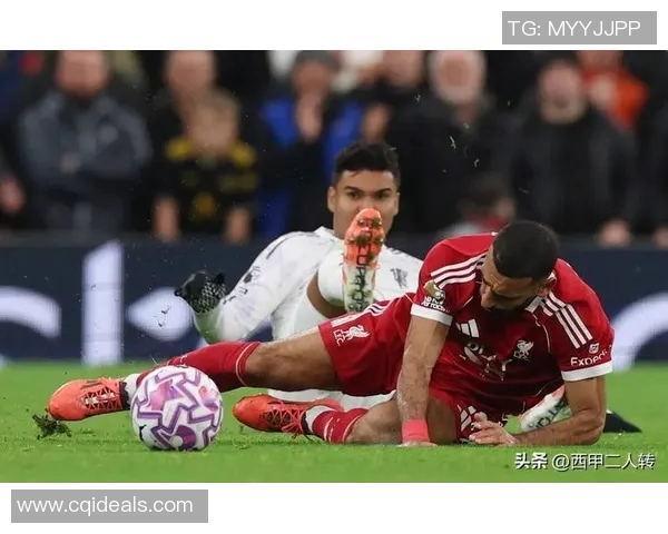 足球明星掉链子时刻：从神奇进球到致命失误，他们的低谷背后有哪些故事