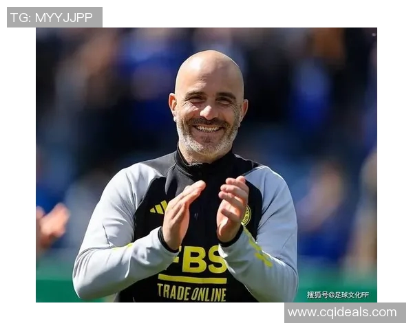 足球球星定位的多维度解析与个人品牌价值的塑造 足球球星定位的多维度解析与个人品牌价值的塑造